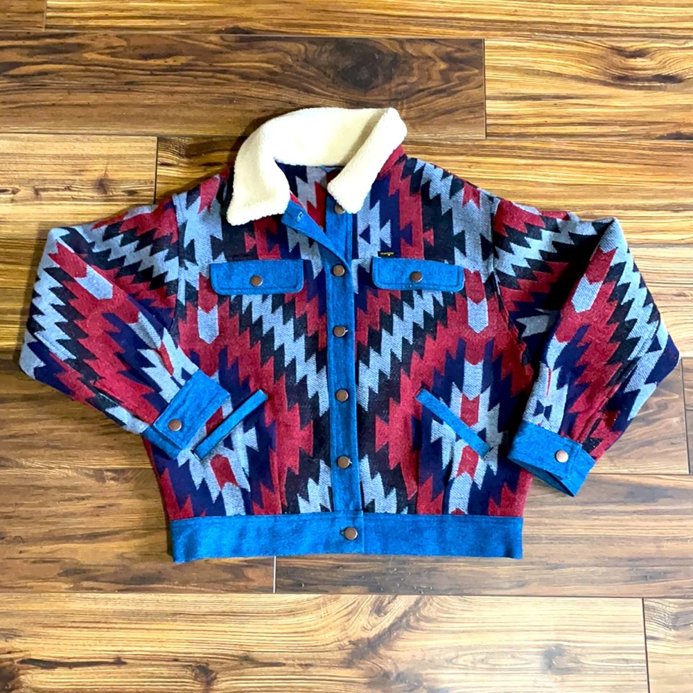 Wrangler aztec Jean jacket size medium never worn